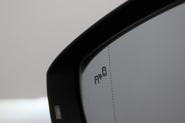 Volkswagen T-Cross 1.0 TSI Style Automaat LED, Virtual Cockpit, Camera, ACC, Climate, Apple CarPlay