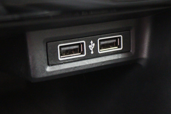 Volkswagen T-Cross 1.0 TSI Style Automaat LED, Virtual Cockpit, Camera, ACC, Climate, Apple CarPlay