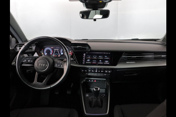 Audi A3 Sportback 30 TFSI Pro Line 110 pk | Navigatie via App | Parkeersensoren achter | Apple Carplay/Android Auto | Cruise control | LED koplampen |