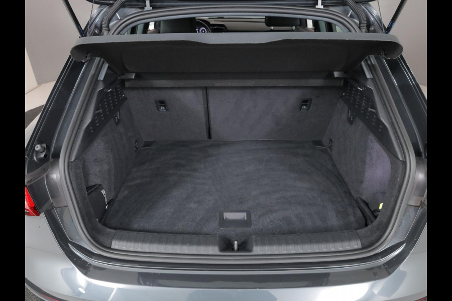 Audi A3 Sportback 30 TFSI Pro Line 110 pk | Navigatie via App | Parkeersensoren achter | Apple Carplay/Android Auto | Cruise control | LED koplampen |
