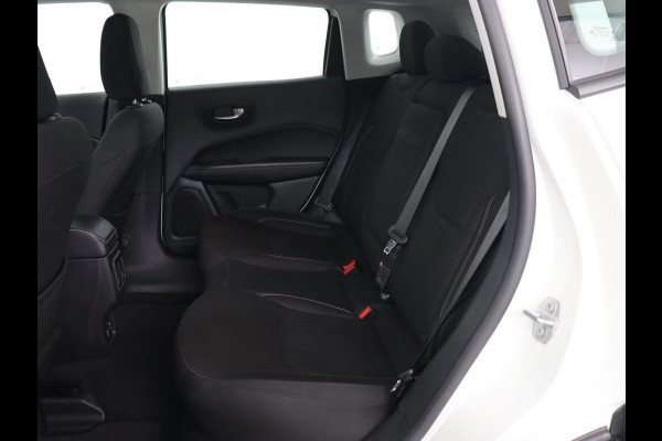 Jeep Compass 1.3T Longitude | Automaat | Trekhaak | Keyless | Carplay | Climate control | Parkeerhulp | Cruise control | DAB | Bluetooth