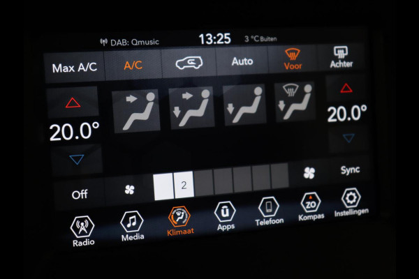 Jeep Compass 1.3T Longitude | Automaat | Trekhaak | Keyless | Carplay | Climate control | Parkeerhulp | Cruise control | DAB | Bluetooth