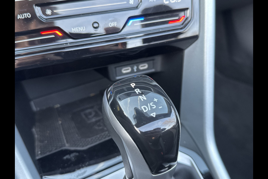 Volkswagen T-Roc Cabrio 1.5 TSI 150PK DSG STYLE VIRTUAL/NAVI/CARPLAY FABRIEKS GARANTIE