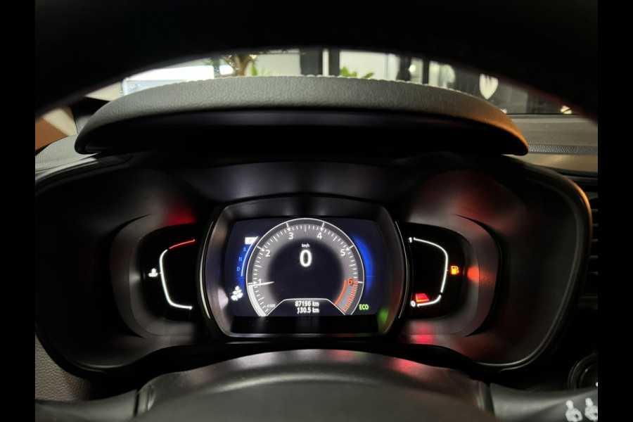 Renault Kadjar 1.3 TCe Black Edition Garantie Afn. Trekhaak Pano StoelVW Cruise Navi Clima Led Rijklaar