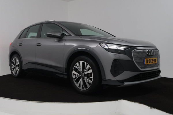 Audi Q4 e-tron 40 Launch edition Advanced Plus 77 kWh (TREKHAAK, STOELVERWARMING, ACHTERUITRIJCAMERA, CRUISE CONTROL ADAPTIEF)