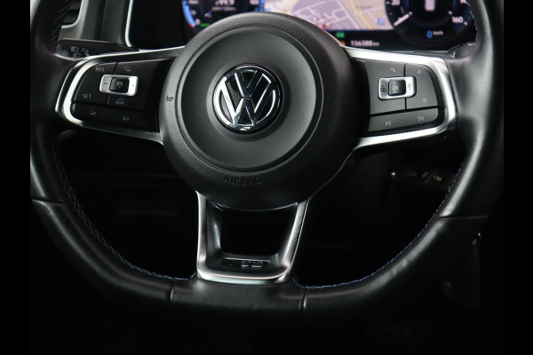 Volkswagen e-Golf E-Golf | Origineel NL | Leder | Stoelverwarming | Warmtepomp | Trekhaak | Camera | Adaptive cruise | DAB | Carplay | Navigatie | Full LED | Park Assist | Virtual Cockpit