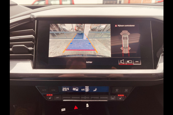 Audi Q4 e-tron 40 Launch edition S Competition 77 kWh 2X S-LINE PANO l MATRIX l CAMERA l ADAPT.CRUISE l ORG.NL l DEALER OND