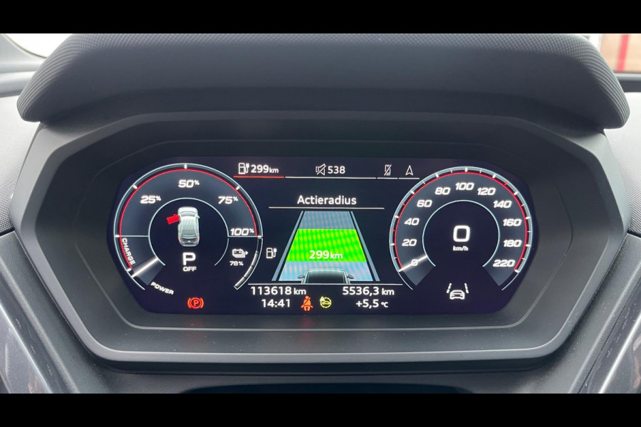 Audi Q4 e-tron 40 Launch edition S Competition 77 kWh 2X S-LINE PANO l MATRIX l CAMERA l ADAPT.CRUISE l ORG.NL l DEALER OND