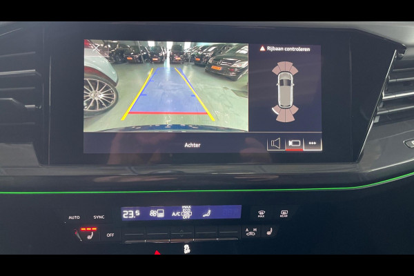 Audi Q4 e-tron 40 Launch edition S Competition 77 kWh 2X S-LINE PANO l MATRIX l CAMERA l ADAPT.CRUISE l ORG.NL l DEALER OND