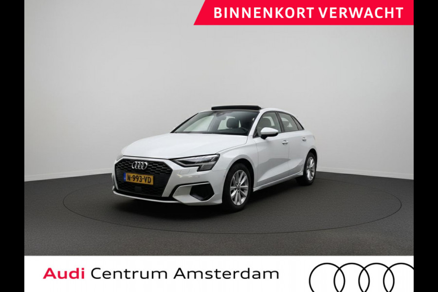 Audi A3 Sportback 30 TFSI Pro Line 110 pk | Navigatie via App | Panoramadak | Parkeersensoren achter | Cruise control | Apple Carplay/Android Auto |
