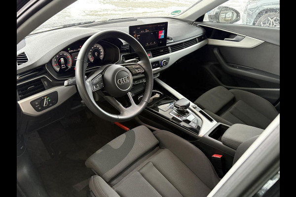 Audi A4 Avant 35 TFSI Advanced Edition | Wegklapbare Trekhaak | Elek. Kofferklep | Parkeersensoren | DAB |