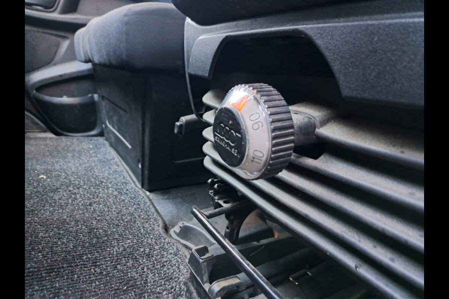 Iveco Daily 40C18 3.0 Hi-Matic - Clixtar - Laadklep - 5.20 meter