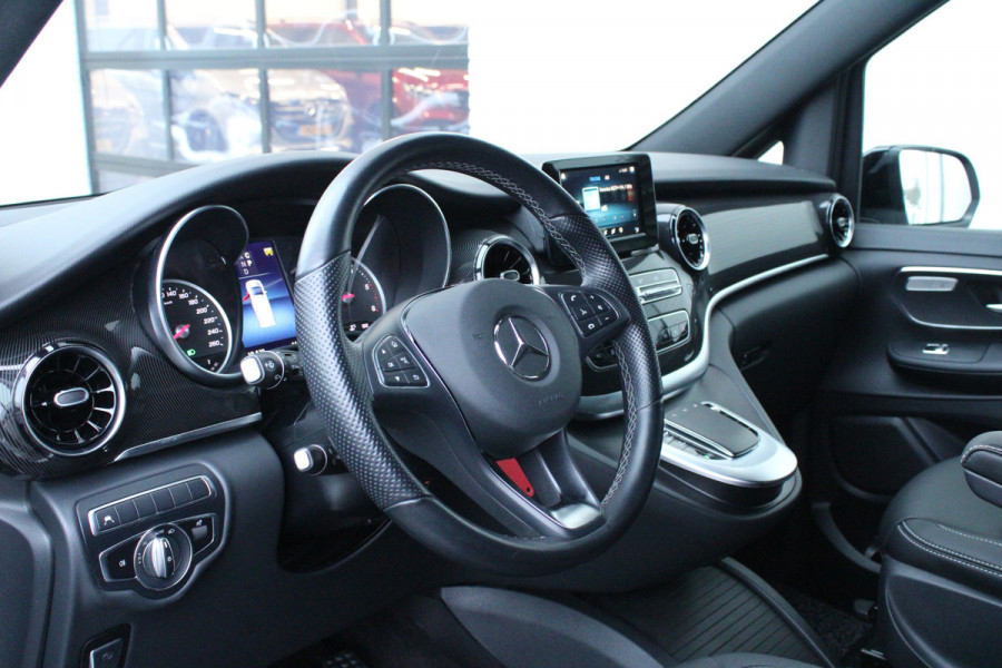 Mercedes-Benz V-Klasse 220d / Aut / Lang / AMG / DC / 2x Schuifdeur / MBUX (apple carplay) / Camera / NIEUWSTAAT