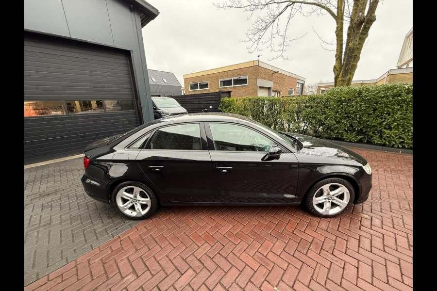 Audi A3 Limousine 1.5 TFSI CoD Design Pro Line Plus