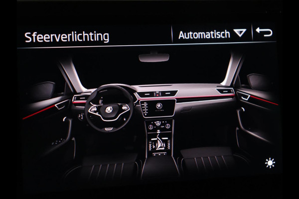 Škoda Superb 1.4 TSI iV Sportline | Stoelverwarming | Alcantara | Adaptive cruise | Camera | Carplay | Matrix LED | Stuurverwarming | Virtual Cockpit | Navigatie | Parkeerhulp | Sportstoelen | Sfeerverlichting | PHEV | Plug In