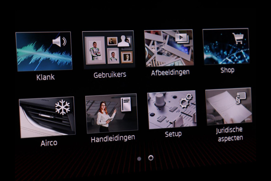 Škoda Superb 1.4 TSI iV Sportline | Stoelverwarming | Alcantara | Adaptive cruise | Camera | Carplay | Matrix LED | Stuurverwarming | Virtual Cockpit | Navigatie | Parkeerhulp | Sportstoelen | Sfeerverlichting | PHEV | Plug In