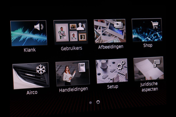 Škoda Superb 1.4 TSI iV Sportline | Stoelverwarming | Alcantara | Adaptive cruise | Camera | Carplay | Matrix LED | Stuurverwarming | Virtual Cockpit | Navigatie | Parkeerhulp | Sportstoelen | Sfeerverlichting | PHEV | Plug In