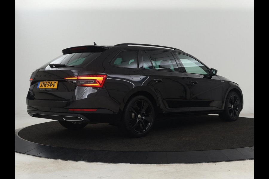Škoda Superb 1.4 TSI iV Sportline | Stoelverwarming | Alcantara | Adaptive cruise | Camera | Carplay | Matrix LED | Stuurverwarming | Virtual Cockpit | Navigatie | Parkeerhulp | Sportstoelen | Sfeerverlichting | PHEV | Plug In