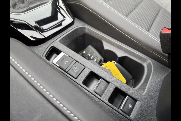 Volkswagen T-Roc Cabrio 1.5 TSI 150PK R-LINE SPORT LEDER/MATRIX-LED/NAVI/CARPLAY/FABRIEKS GARANTIE