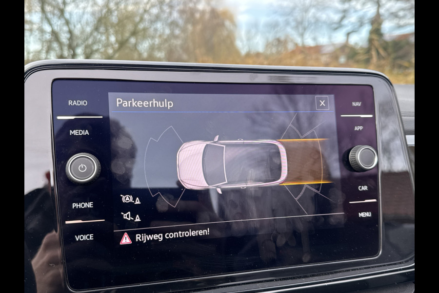 Volkswagen T-Roc Cabrio 1.5 TSI 150PK R-LINE SPORT LEDER/MATRIX-LED/NAVI/CARPLAY/FABRIEKS GARANTIE