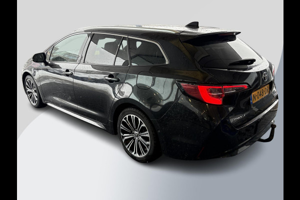 Toyota Corolla Touring Sports 1.8 Hybrid Executive | Trekhaak | Stoelverwarming | Head-up Display | Camera | Full LED |