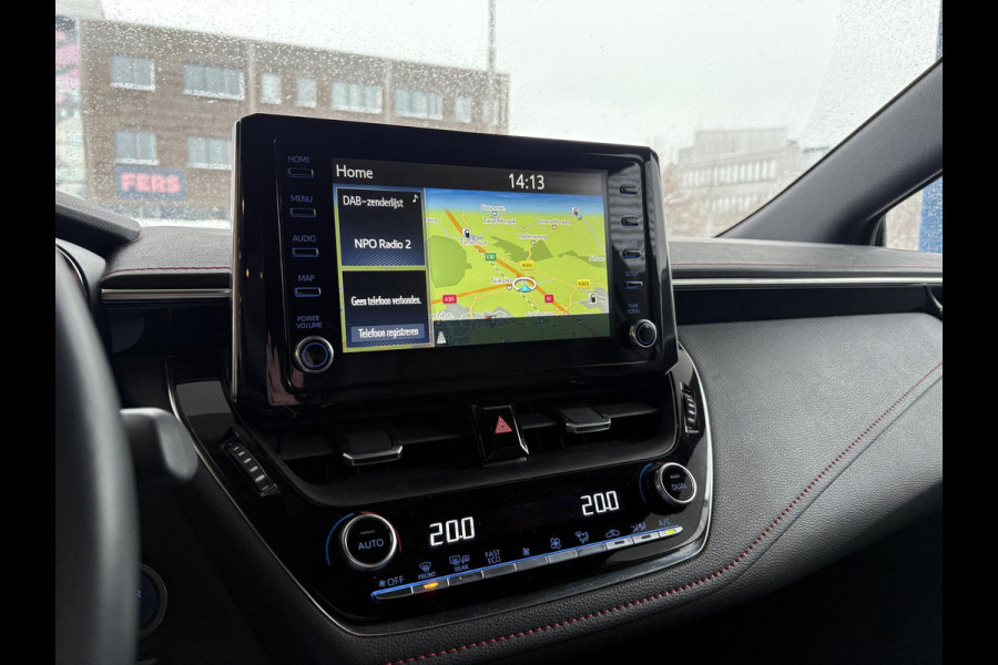 Toyota Corolla Touring Sports 1.8 Hybrid Executive | Trekhaak | Stoelverwarming | Head-up Display | Camera | Full LED |