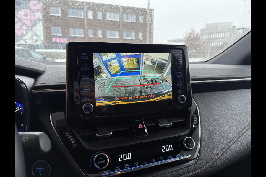 Toyota Corolla Touring Sports 1.8 Hybrid Executive | Trekhaak | Stoelverwarming | Head-up Display | Camera | Full LED |