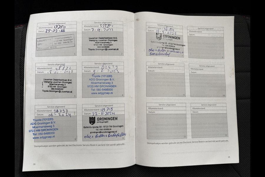 Toyota Corolla Touring Sports 1.8 Hybrid Executive | Trekhaak | Stoelverwarming | Head-up Display | Camera | Full LED |