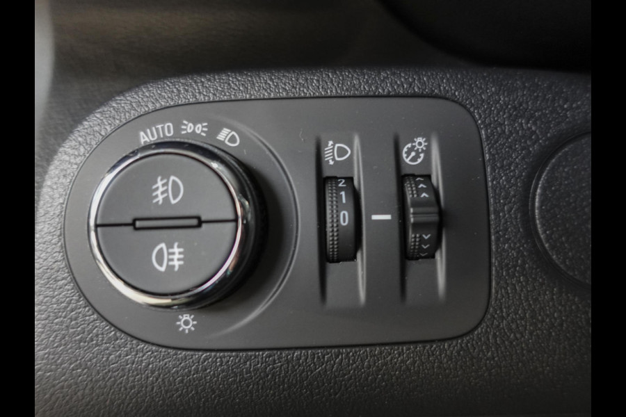 Opel Combo 1.5D L1H1 130pk Automaat Edition Airco Navigatie Apple Carplay/ Android Auto Trekhaak Betimmerd Cruise Control