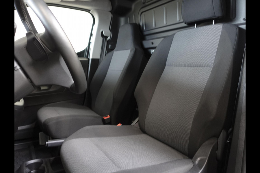 Opel Combo 1.5D L1H1 130pk Automaat Edition Airco Navigatie Apple Carplay/ Android Auto Trekhaak Betimmerd Cruise Control