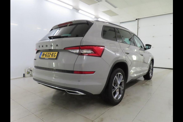 Škoda Kodiaq 1.5 TSI Sportline Virtual Carplay Trekhaak Stoel+Stuurverw. Business
