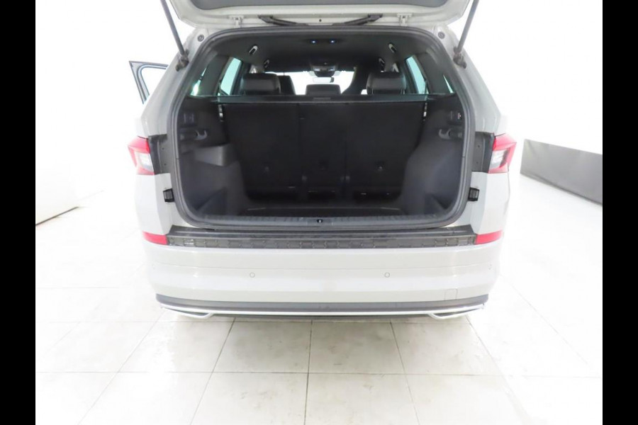 Škoda Kodiaq 1.5 TSI Sportline Virtual Carplay Trekhaak Stoel+Stuurverw. Business
