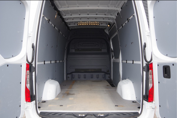 Mercedes-Benz Sprinter 319 3.0 V6 3P, AUT. LED, STANDKACHEL, STOELVERWARMING, CAMERA, CRUISE, LEDER STUUR, NAVI BY APPLE CARPLAY