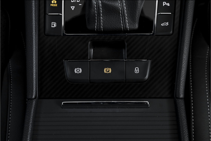 Škoda Superb Combi 1.4 TSI iV Sportline Business | Dig. Cockpit | Cruise | Stoel-+Stuurverw. PDC | Camera | App. Connect | ECC | Elek. Klep | LM 18" | 1944