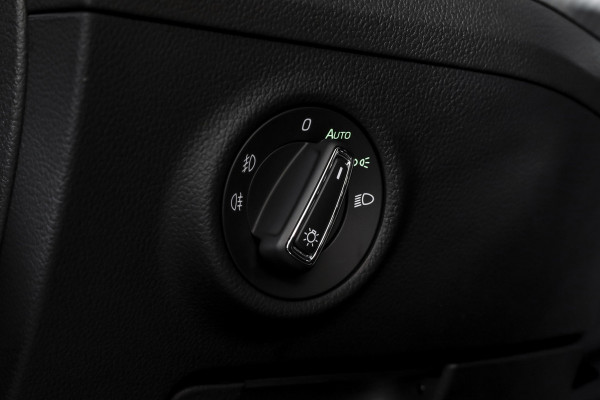 Škoda Superb Combi 1.4 TSI iV Sportline Business | Dig. Cockpit | Cruise | Stoel-+Stuurverw. PDC | Camera | App. Connect | ECC | Elek. Klep | LM 18" | 1944