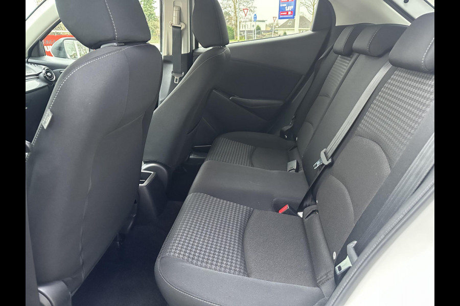 Mazda 2 1.5 Skyactiv-G Sport Selected | ACHTERUITRIJ CAMERA | CRUISE CONTROL | AIRCO |