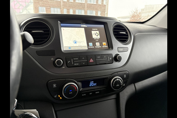 Hyundai i10 1.0i Premium | Stoelverwarming | Cruise Control | Parkeersensoren | Navigatie & Carplay |