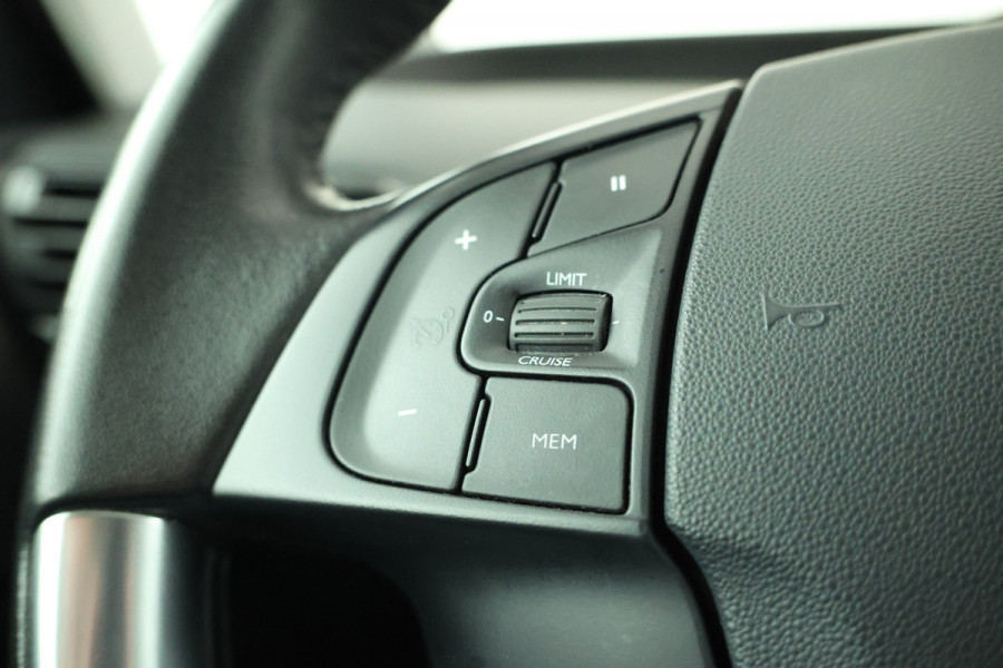 Citroën Grand C4 Spacetourer 1.2 PureTech Shine 7 persoons, nieuwe ketting, Navigatie