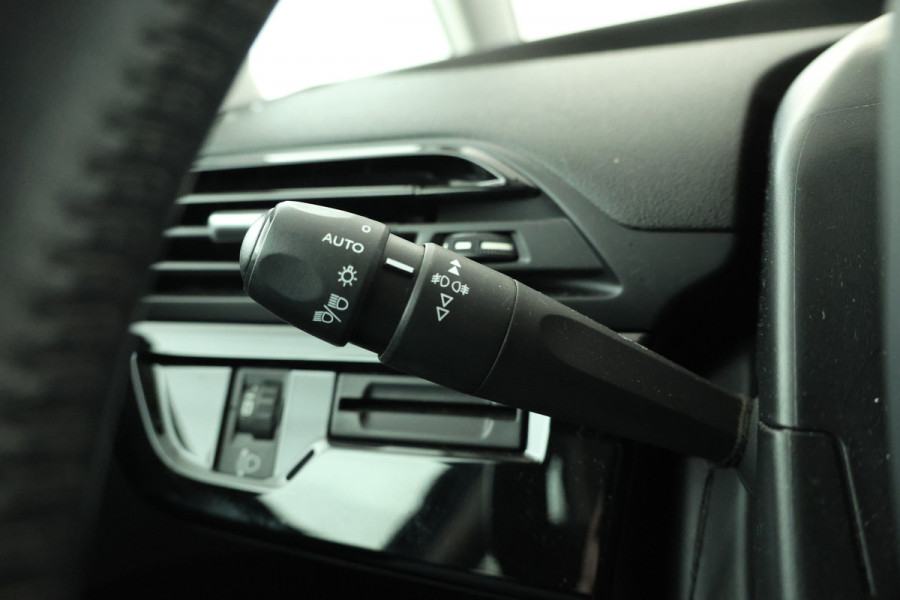 Citroën Grand C4 Spacetourer 1.2 PureTech Shine 7 persoons, nieuwe ketting, Navigatie