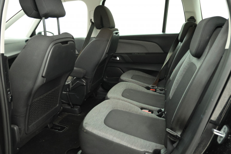 Citroën Grand C4 Spacetourer 1.2 PureTech Shine 7 persoons, nieuwe ketting, Navigatie