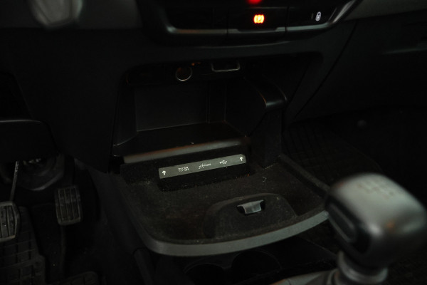 Citroën Grand C4 Spacetourer 1.2 PureTech Shine 7 persoons, nieuwe ketting, Navigatie