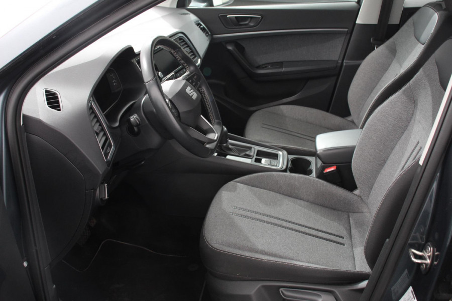 Seat Ateca 1.5 TSI 150pk DSG Style | Navigatie | Apple Carplay/Android Auto | Adaptive Cruise Control | Parkeersensor achter | Camera | Stoel-en stuurverwarming | Virtual Cockpit | Climate Control | Ledverlichting voor
