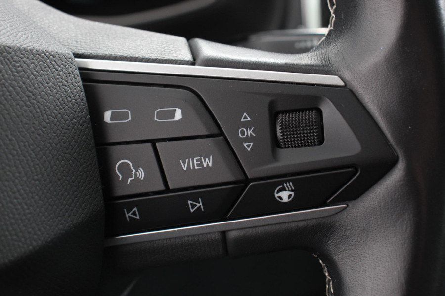 Seat Ateca 1.5 TSI 150pk DSG Style | Navigatie | Apple Carplay/Android Auto | Adaptive Cruise Control | Parkeersensor achter | Camera | Stoel-en stuurverwarming | Virtual Cockpit | Climate Control | Ledverlichting voor