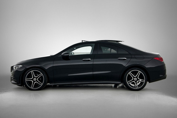 Mercedes-Benz CLA-Klasse 180 Business Solution AMG Night Upgrade Automaat (PANO, SFEERVERLICHTING, STOELVERWARMING, CAMERA)