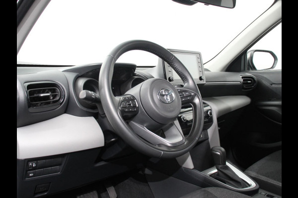 Toyota Yaris Cross 1.5 Hybrid Active Climate control Cruise control Parkeersensoren achter Achteruitrij camera Apple Carplay/ Android Auto