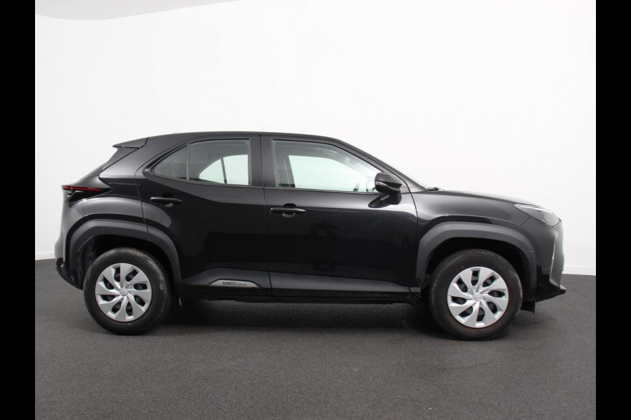 Toyota Yaris Cross 1.5 Hybrid Active Climate control Cruise control Parkeersensoren achter Achteruitrij camera Apple Carplay/ Android Auto