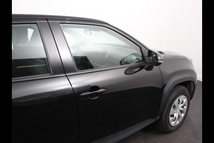Toyota Yaris Cross 1.5 Hybrid Active Climate control Cruise control Parkeersensoren achter Achteruitrij camera Apple Carplay/ Android Auto