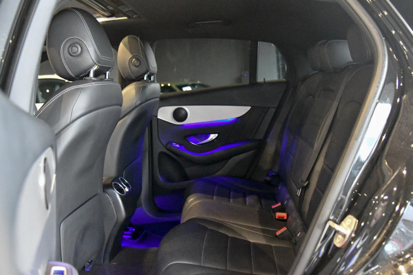 Mercedes-Benz GLC Coupé 200 4MATIC AMG. Pano, Distro+, 360, Leder, 20'', CarPlay, Sfeer!