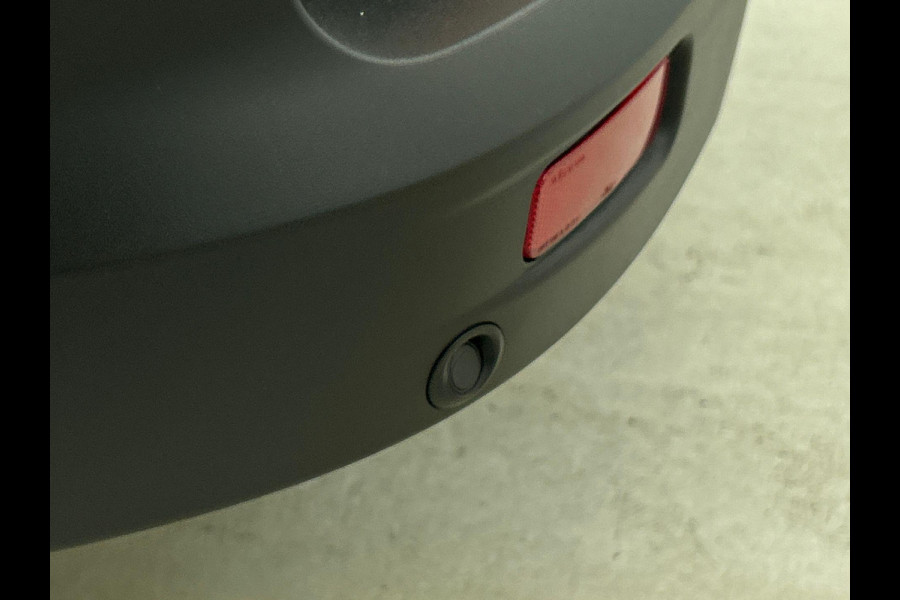 Ford Transit Connect 1.5 EcoBlue Aut. L2 Trend Automaat Navigatie Airco Cruise Control Parkeersensoren Camera 3 Zits