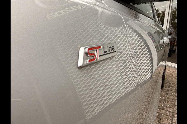 Ford Focus 1.0 EcoBoost Hybrid ST Line Style WINTER PACKAGE | TREKHAAK AFNEEMBAAR | NL AUTO |